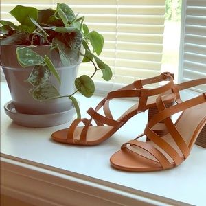 Old navy wedge sandals